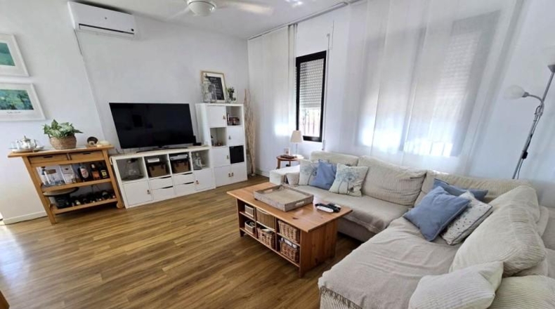 Malaga - Алаурин-де-ла-Торре - 1100m2