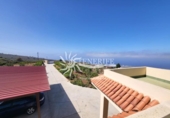 Chalet independiente con terreno en venta en la España, Adeje, ref: TR149454 foto
