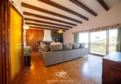 Chalet independiente con terreno en venta en la España, Lloret de Mar, ref: TR374017 foto