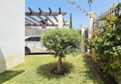 Chalet independiente con terreno en venta en la España, Estepona, ref: TR266554 foto