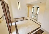 Chalet independiente con terreno en venta en la España, Estepona, ref: TR266554 foto