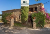Chalet independiente con terreno en venta en la España, Foixà, ref: TR380310 foto