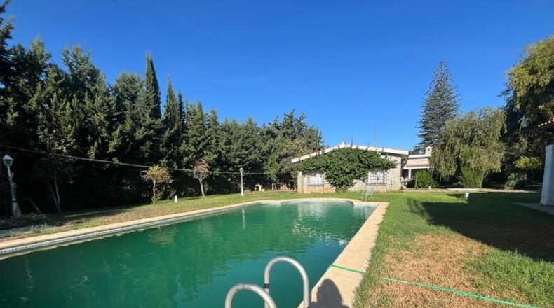 Cádiz - Jerez de la Frontera - 2600m2