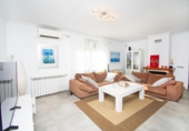 Casa de pueblo en venta en la España, Calvià, ref: TR361695 foto