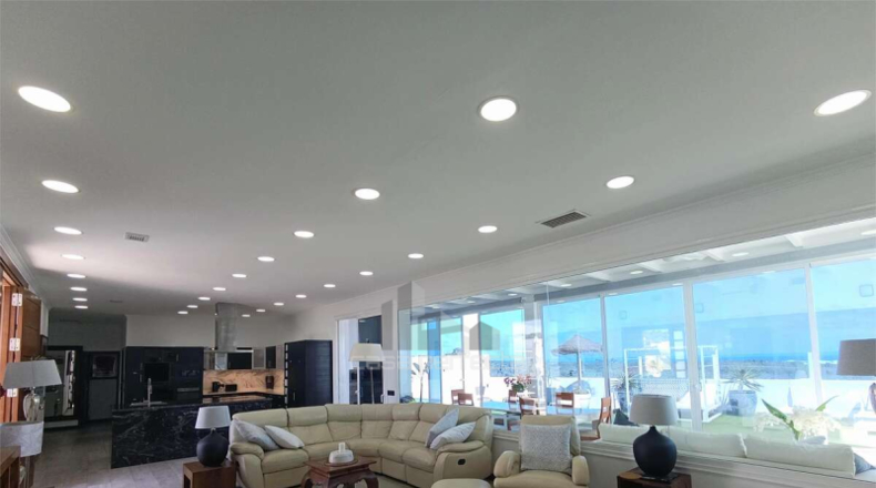 Las Palmas - Costa Teguise - 1200m2