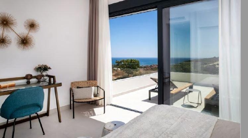 Málaga - Casares - 385m2