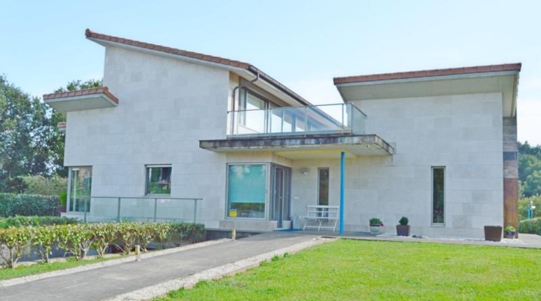 Cantabria - Villaverde de Pontones - 523m2