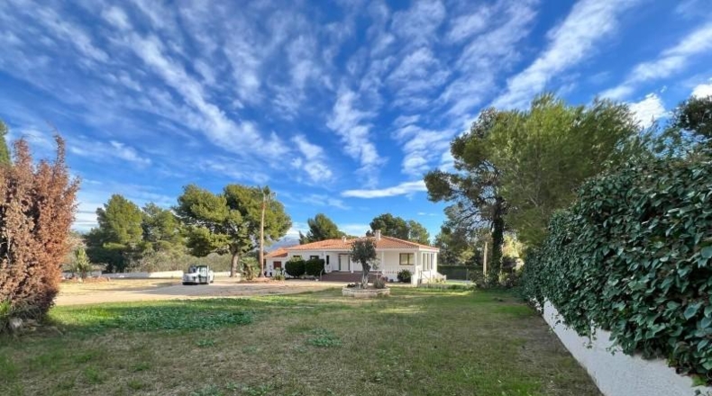 Alicante - La Nucía - 3000m2