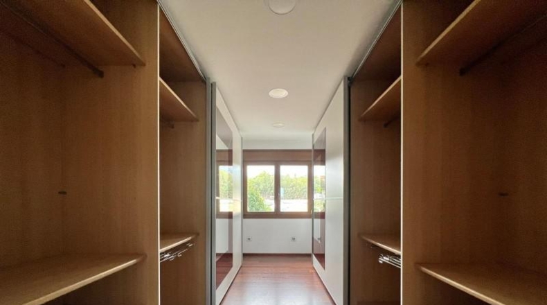 Alicante - La Nucía - 3000m2