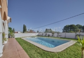 Chalet independiente con terreno en venta en la España, San Juan de Alicante, ref: TR370352 foto