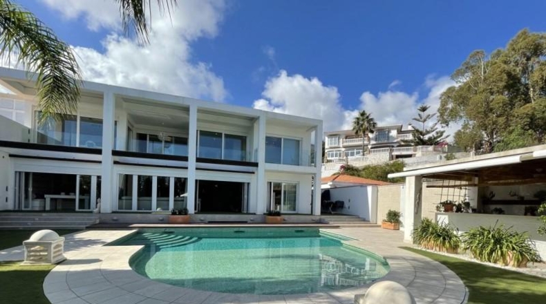 Málaga - Benalmádena - 1300m2