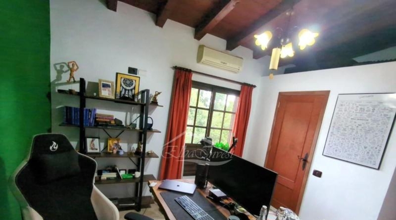 Santa Cruz de Tenerife - Puerto de la Cruz - 6500m2