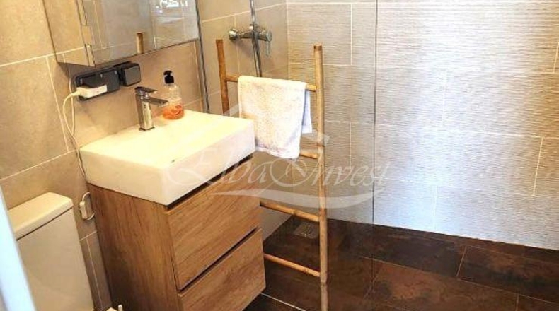 Santa Cruz de Tenerife - Puerto de la Cruz - 6500m2