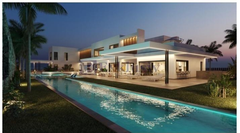 Santa Cruz de Tenerife - Adeje - 2500m2