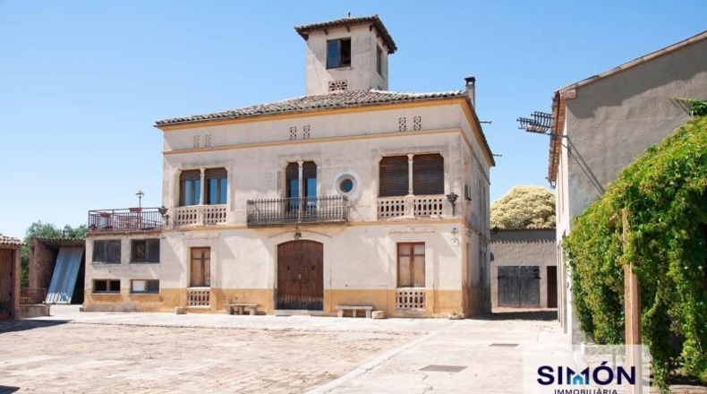 Barcelona - Manresa - 1200m2
