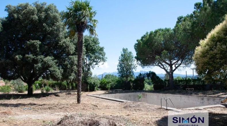 Barcelona - Manresa - 1200m2
