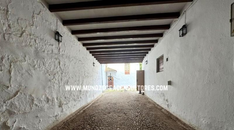 Córdoba - Lucena - 1451m2