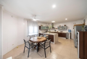 Sevilla la Nueva 2137&nbsp;m² 