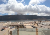 Chalet independiente con terreno en venta en la España, Teguise, ref: TR148816 foto
