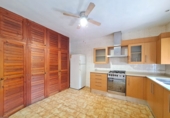 Chalet independiente con terreno en venta en la España, Sóller, ref: TR147469 foto