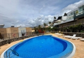 Chalet independiente con terreno en venta en la España, Adeje, ref: TR231921 foto