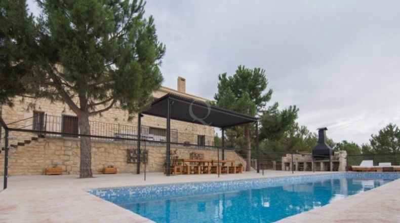 Lerida - el Pont de Bar - 12570m2