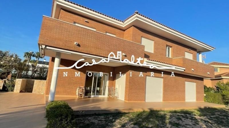 Alicante - La Nucía - 906m2
