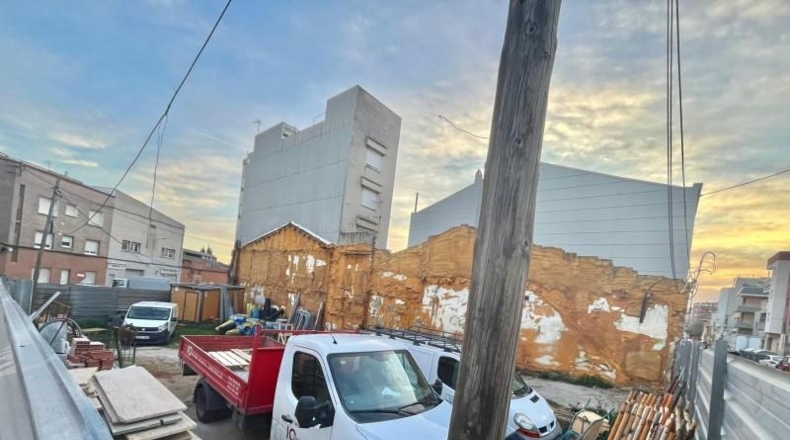 Барселона - Terrassa - 2000m2