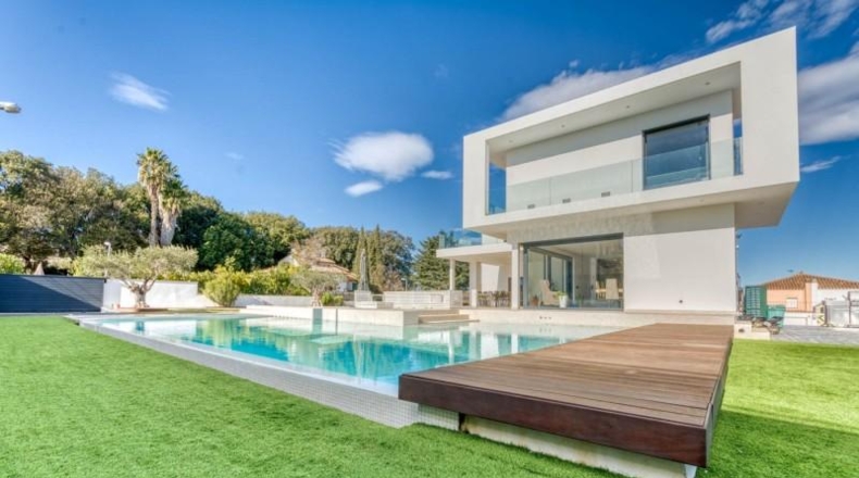 Gerona - Avinyonet de Puigventós - 1450m2