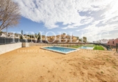 Chalet independiente con terreno en venta en la España, Mataró, ref: TR173261 foto