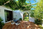 Chalet independiente con terreno en venta en la España, Campo-Mijas, ref: TR142411 foto