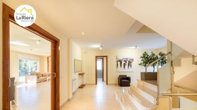 Barcelona - Arenys de Mar - 1013m2