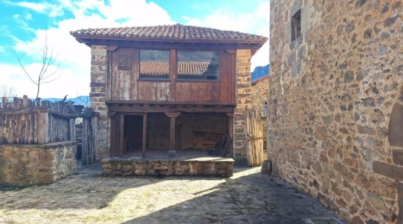 Cantàbria - Camaleño - 1250m2