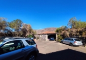 Chalet independiente con terreno en venta en la España, Santiago del Teide, ref: TR240483 foto