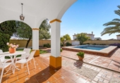 Chalet independiente con terreno en venta en la España, Arroyo de la Miel-Benalmádena Costa, ref: TR381204 foto