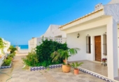 Chalet independiente con terreno en venta en la España, Guardamar del Segura, ref: TR143358 foto