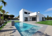 Chalet independiente con terreno en venta en la España, Sant Antoni de Calonge, ref: TR139472 foto