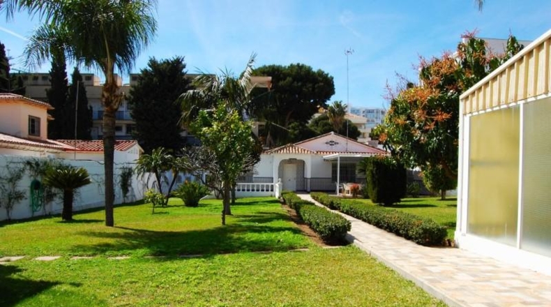 Málaga - Benalmádena - 1115m2
