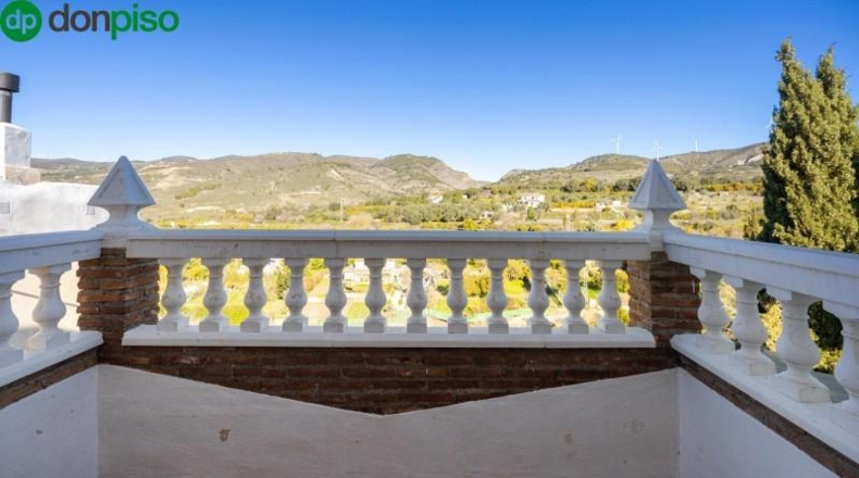 Granada - Píñar - 1713m2