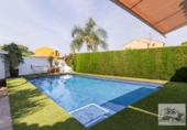 Chalet independiente con terreno en venta en la España, La Eliana, ref: TR264193 foto