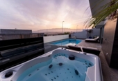 Chalet independiente con terreno en venta en la España, Telde, ref: TR177553 foto