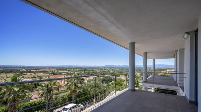 Gerona - Palau-saverdera - 695m2