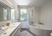 Chalet independiente con terreno en venta en la España, Palau-saverdera, ref: TR266424 foto