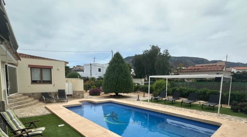 Alicante - Alfaz del Pi - 1091m2