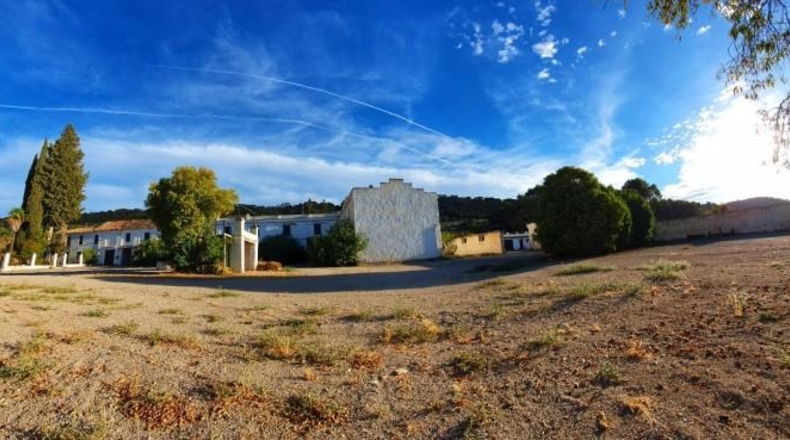 Granada - Albolote - 1200m2