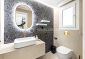 Chalet independiente con terreno en venta en la España, Marbella, ref: TR173617 foto