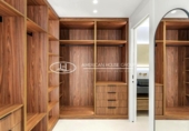 Chalet independiente con terreno en venta en la España, Marbella, ref: TR173617 foto