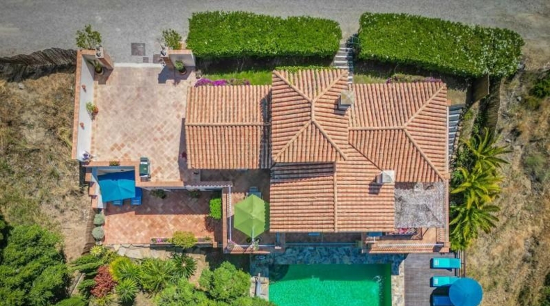 Málaga - Estepona - 880m2