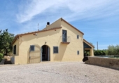 Casa de camp amb terreny en venda a la España, Roda de Berà, ref.: TR135531 foto
