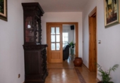Chalet independiente con terreno en venta en la España, Estepona, ref: TR149132 foto